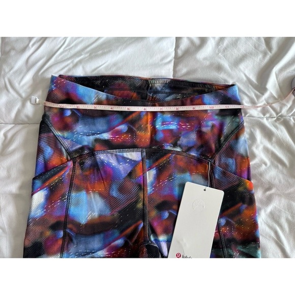 New Lululemon Power Thru Tight 25" Legging HYDM Hyper Drift Multi Size 4 NWT - Picture 4 of 11